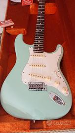 FENDER Jeff Beck Stratocaster RW Surf Green