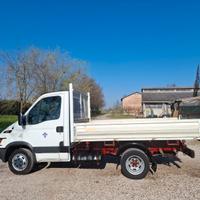Iveco Daily 35C13 Ribaltabile Trilaterale Bloccagg