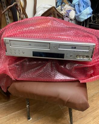 Registratore vhs a cd