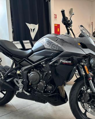 Triumph Tiger Sport 800