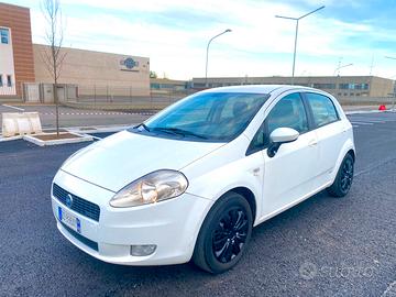 Fiat grande punto 1.3 MTJ ok neo patentati