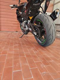 Aprilia tuono 660 factory
