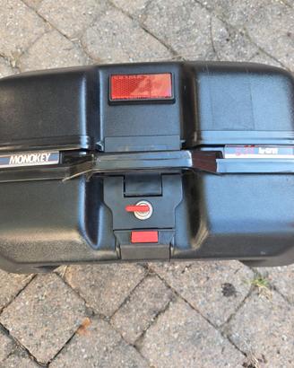Bauletto Monokey GIVI con staffe 