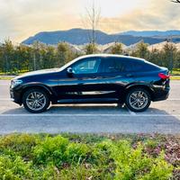 BMW X4 xDrive30d M-Sport, Full optional, tetto pan