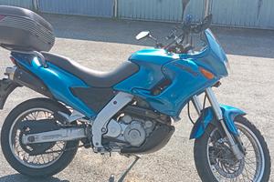 Aprilia Pegaso 650 cube 