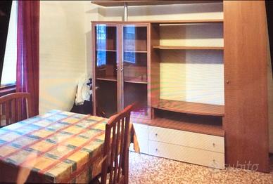 Bilocale in zona Barona a 850 euro spese incluse