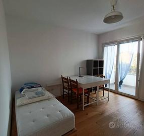 Stanza singola in appartamento condiviso