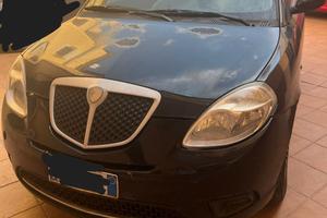 Lancia  Y