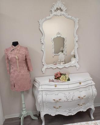 comò barocco rifatto in stile shabby 