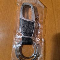 Portachiavi con moschettone e doppio anello