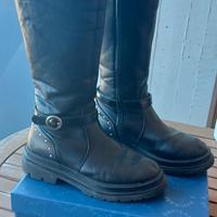 Stivaletti neri per bambina 34