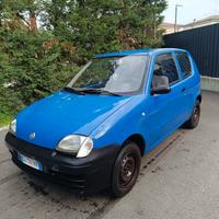 Fiat 600 1.1 benzina anno 2004