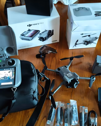 DJI Mini 5 Pro Fly More Combo RC2 Pari al Nuovo