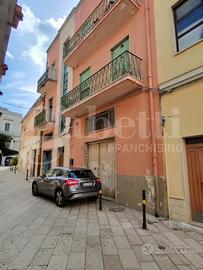 Stabile/Palazzo Brindisi [VS351VRG]