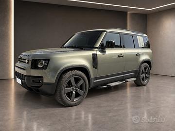 Land Rover Defender 3.0 D6 250 110 AWD auto.