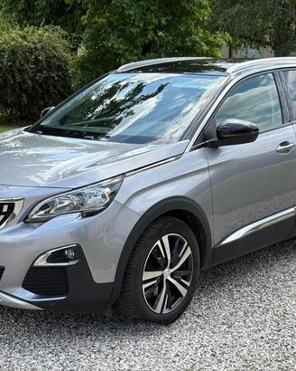 PEUGEOT 3008 BLUEHDI 120cv S&S Business