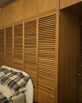 Cabina armadio in legno di rovere