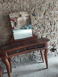 Petineuse consolle in legno