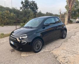 Fiat 500 Icon Berlina 42 kWh