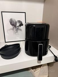Friggitrice ad aria 4,5 L nera