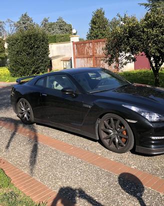Nissan GTR Premium Edition veri amatori