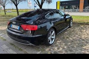 Audi A5 in o, anno 2016, 