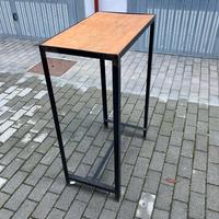 Tavolo artigianale alto 102 cm