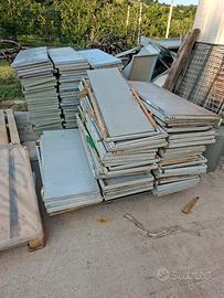 ripiani e scaffali metallo