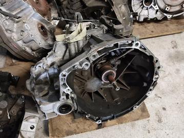 Cambio RENAULT SCENIC 1870cc benzina del 2009