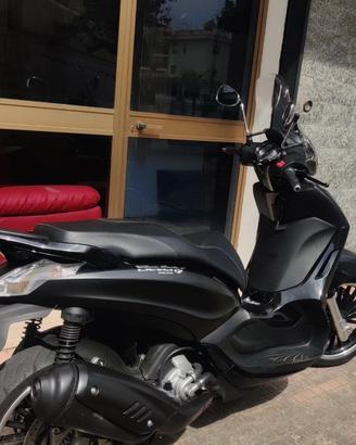 Scooter Piaggio Beverly 300 Abs POLICE
