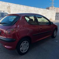 Peugeot 206 -leggi bene