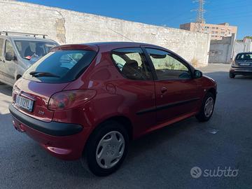 Peugeot 206 -leggi bene