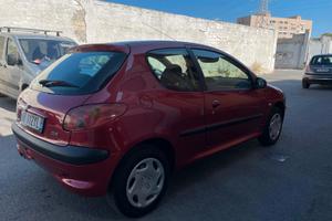 Peugeot 206 -leggi bene