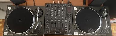 Consolle  DJ  + 2200 vinili + libreria Kallax