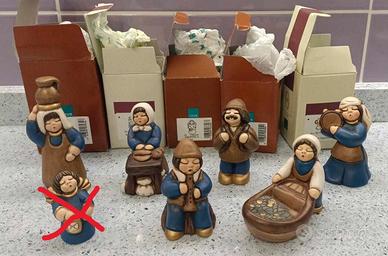 LOTTO-3 PERSONAGGI BLU A98 – PRESEPE CLASSICO THUN