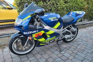 Suzuki GSX R 750 - 2001