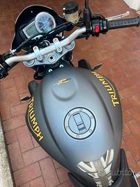 Triumph Street Triple R