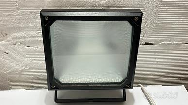 Faro goccia esterno IP65 professionale