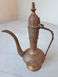 Soprammobili orientali in ottone