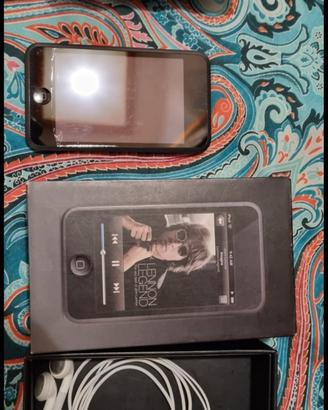 IPod Apple iPod Touch 1st Gen. 16GB (John Lennon) 