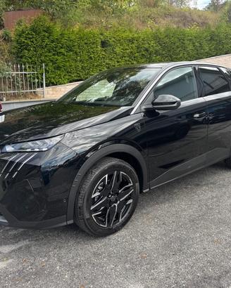 PEUGEOT 3008 Hybrid 145 e-DCS6 GT