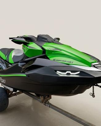 Kawasaki 310 ultra LX-S moto d’acqua