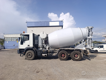 Betoniera Cifa RY1100 su Iveco Eurotrakker 420