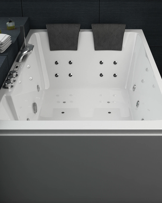 Vasca  idromassaggio da interno NUOVA/IMBALLATA