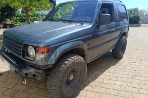 Mitsubishi Pajero 4x4