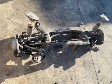 BMW S1 F20 2015> Ponte Post.