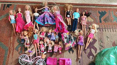 set bambole e Barbie 