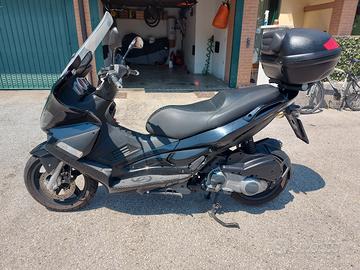 Scooter Gilera Nexus 300