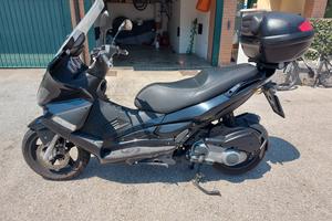 Scooter Gilera Nexus 300