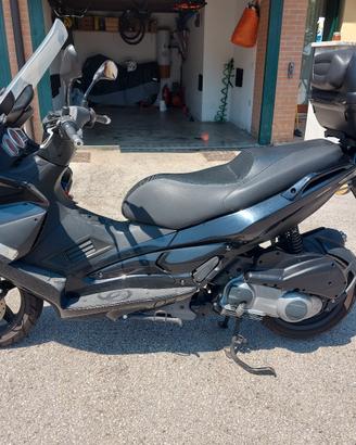 Scooter Gilera Nexus 300